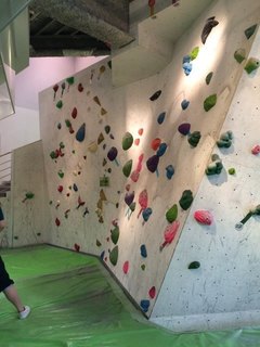B-pump_Akihabara_2016_04_09_kousyu1.jpg
