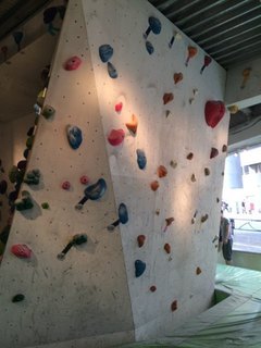 B-pump_Akihabara_2016_04_09_kousyu2.jpg